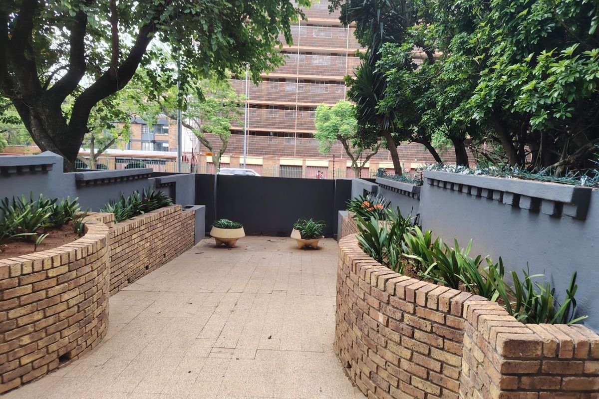 Apartment For Sale In Pretoria - Photo 4