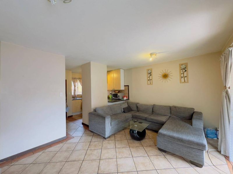 Apartment Pending Sale In Centurion - Photo 5