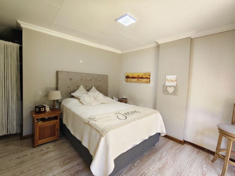 House For Sale In Bloemfontein - Photo 6