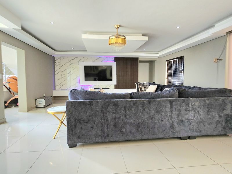House Pending Sale In Centurion - Photo 7