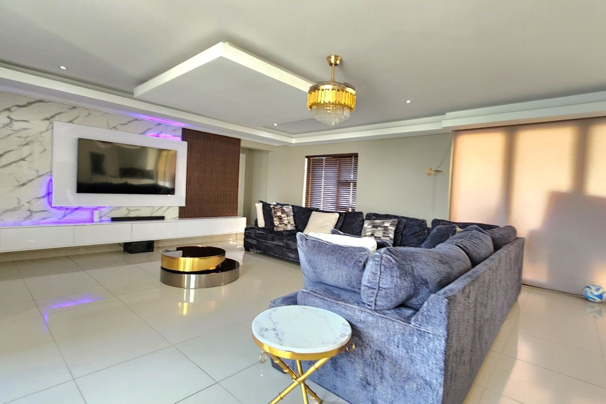House Pending Sale In Centurion - Photo 3