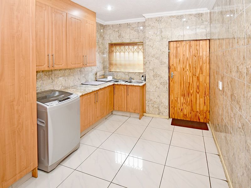 House For Sale In Sandton - Photo 4