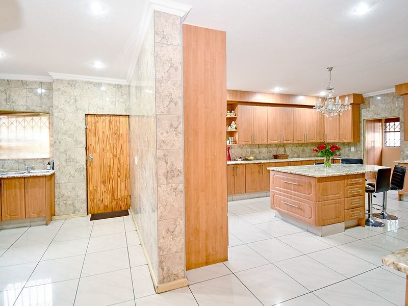 House For Sale In Sandton - Photo 5