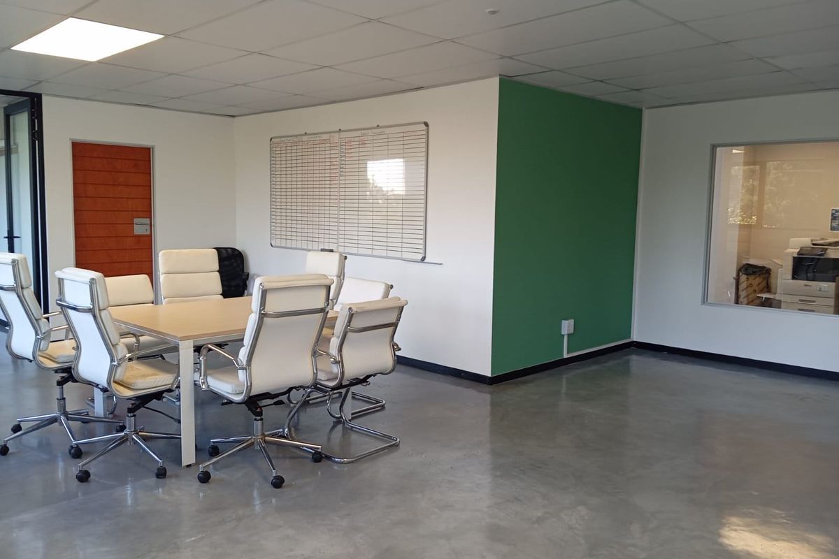 Commercial Rental Monthly In Randburg - Photo 5