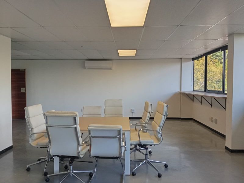 Commercial Rental Monthly In Randburg - Photo 4