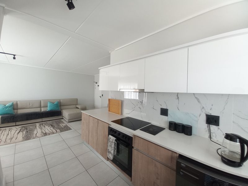 Apartment For Sale In Pretoria - Photo 4