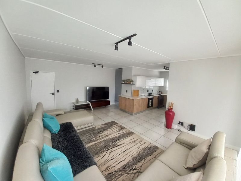 Apartment For Sale In Pretoria - Photo 7