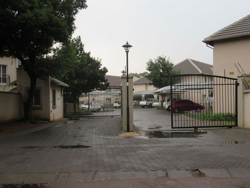 Apartment For Sale In Boksburg - Photo 5