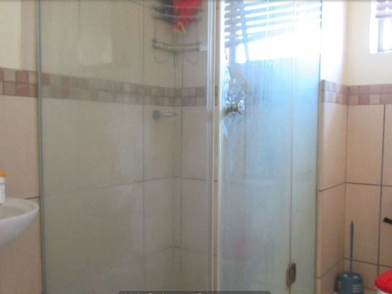 Apartment For Sale In Midrand - Photo 10