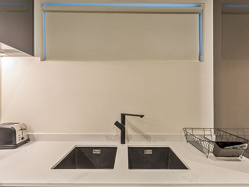 Apartment Rental Monthly In Sandton - Photo 8