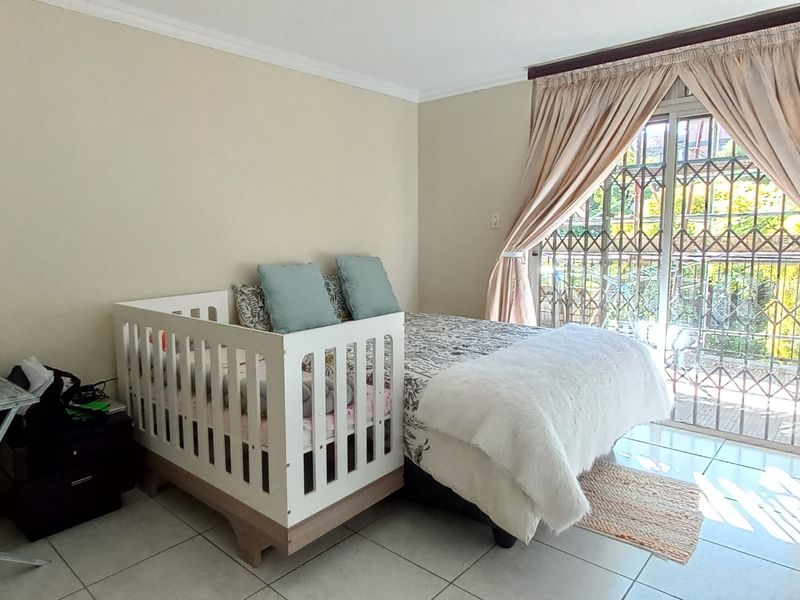 Apartment For Sale In Pretoria - Photo 6