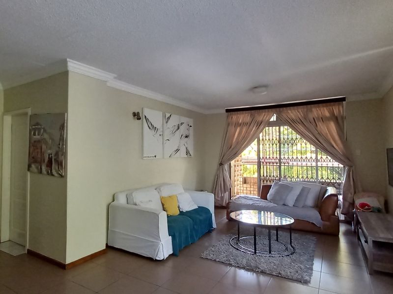 Apartment For Sale In Pretoria - Photo 4