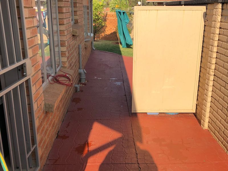 House For Sale In Pretoria - Photo 10
