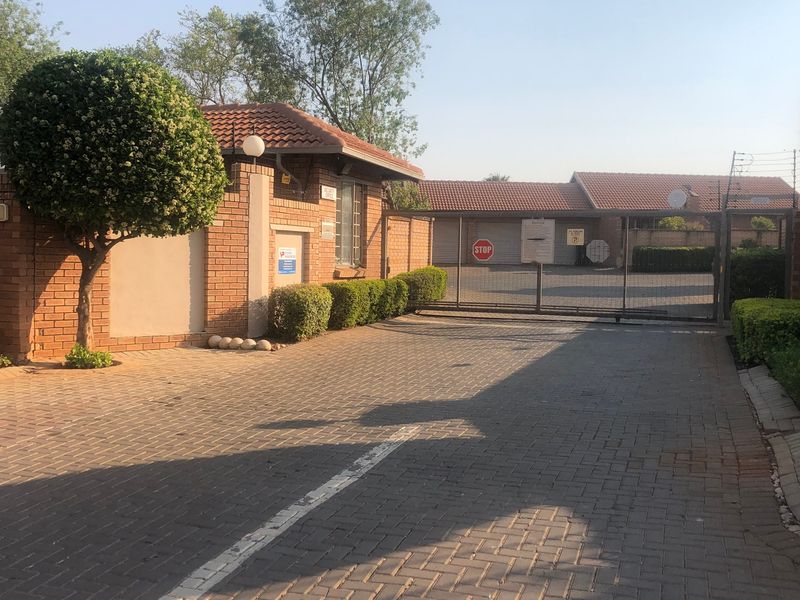 House For Sale In Pretoria - Photo 7