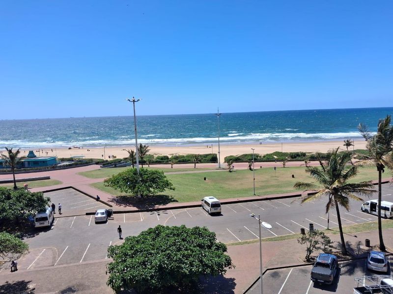 Apartment For Sale In Durban - Photo 2