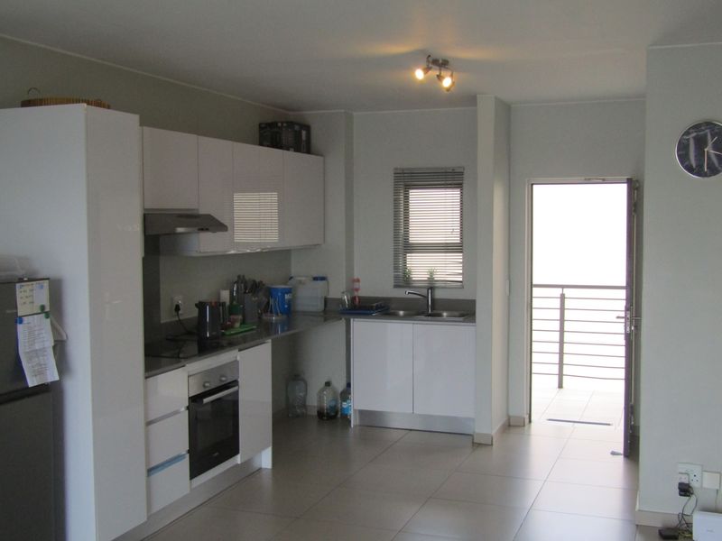 Townhouse For Sale In Randburg - Photo 6