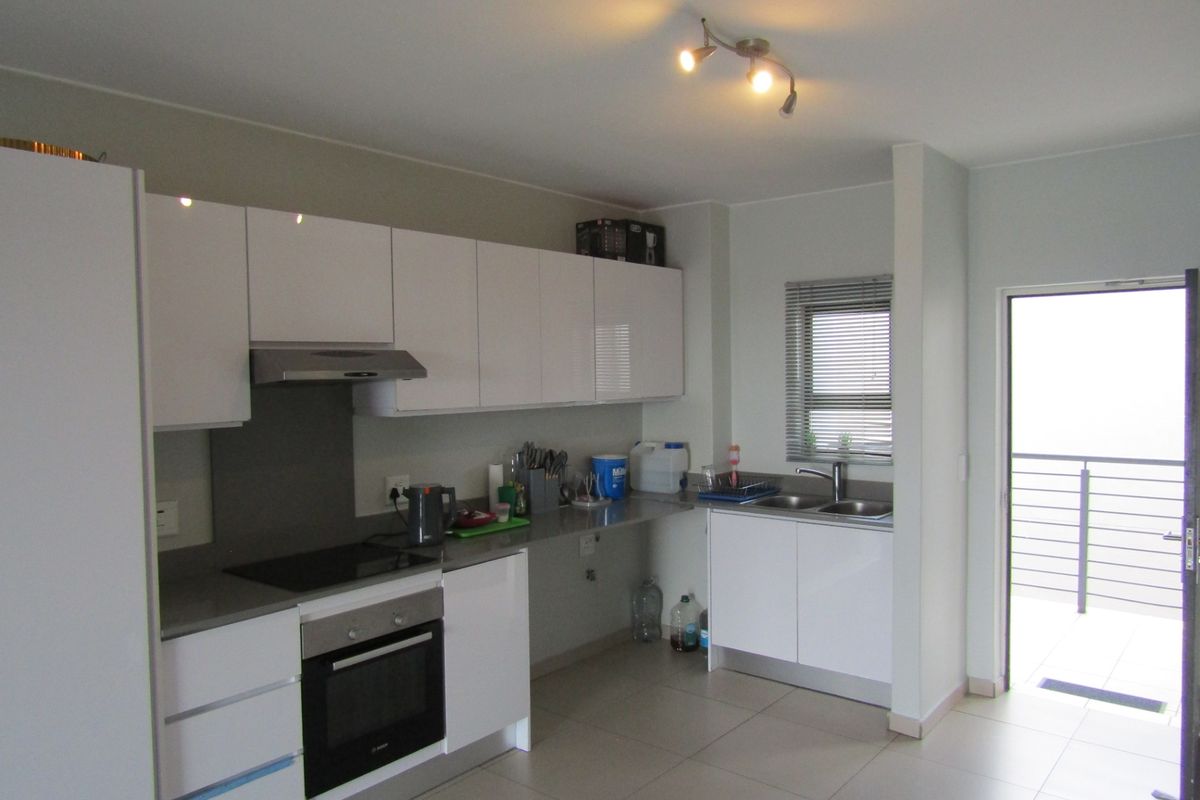 Townhouse For Sale In Randburg - Photo 3