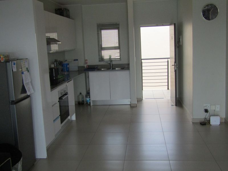 Townhouse For Sale In Randburg - Photo 5