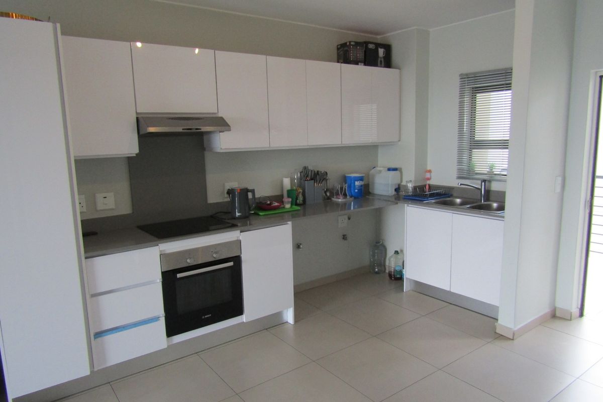 Townhouse For Sale In Randburg - Photo 4