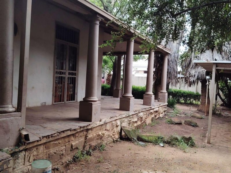 House Pending Sale In Pretoria - Photo 3