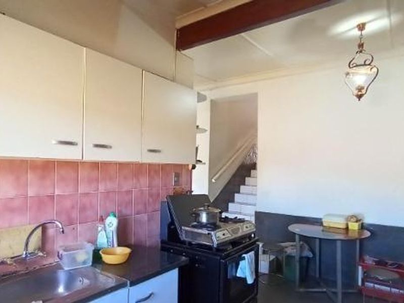 Townhouse For Sale In Durban - Photo 6