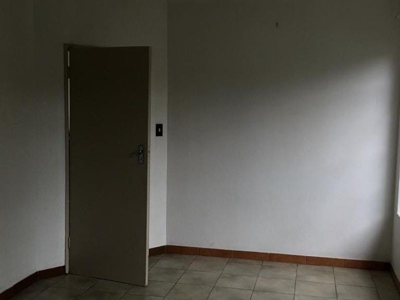 House For Sale In Walkerville - Photo 4