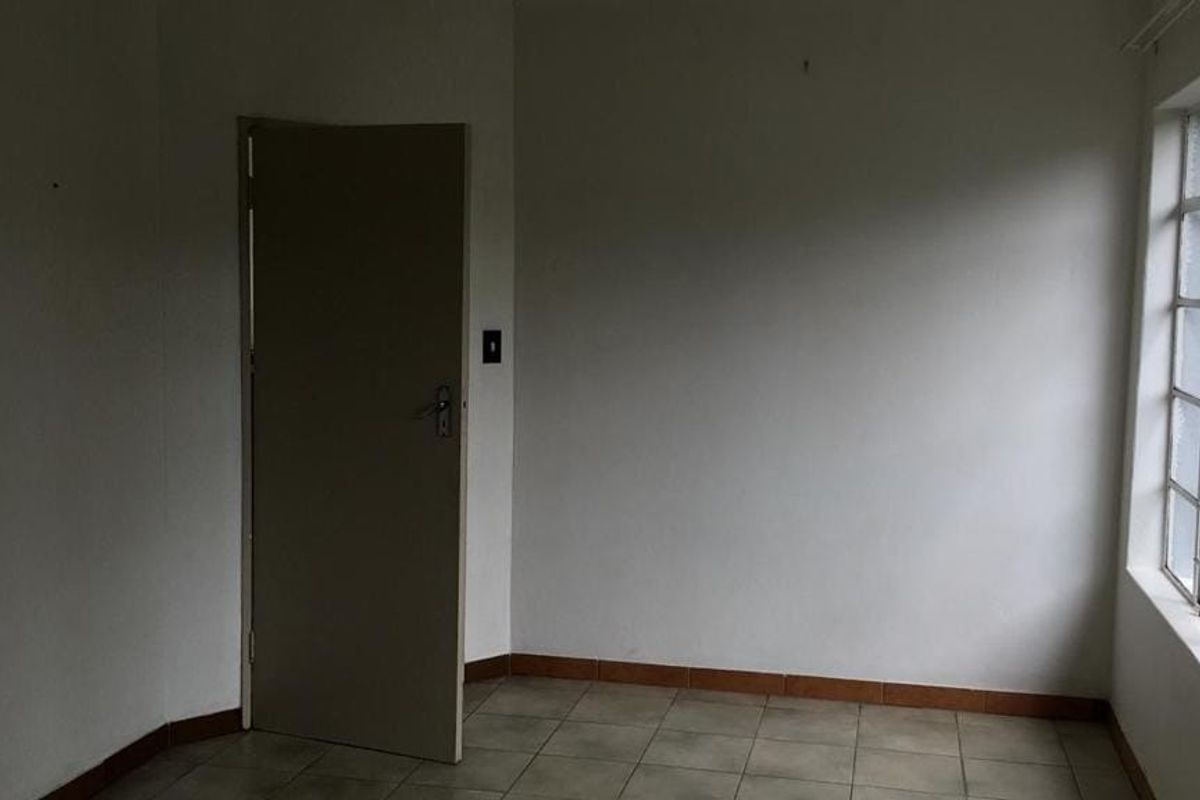 House For Sale In Walkerville - Photo 4