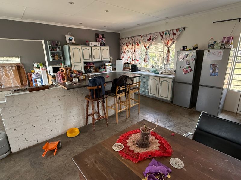 House For Sale In Walkerville - Photo 5