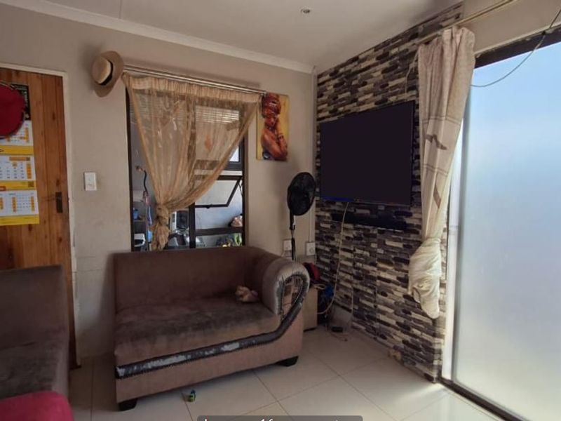 House For Sale In Boksburg - Photo 4