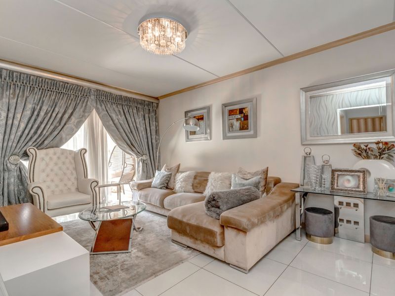 Apartment Rental Monthly In Sandton - Photo 9