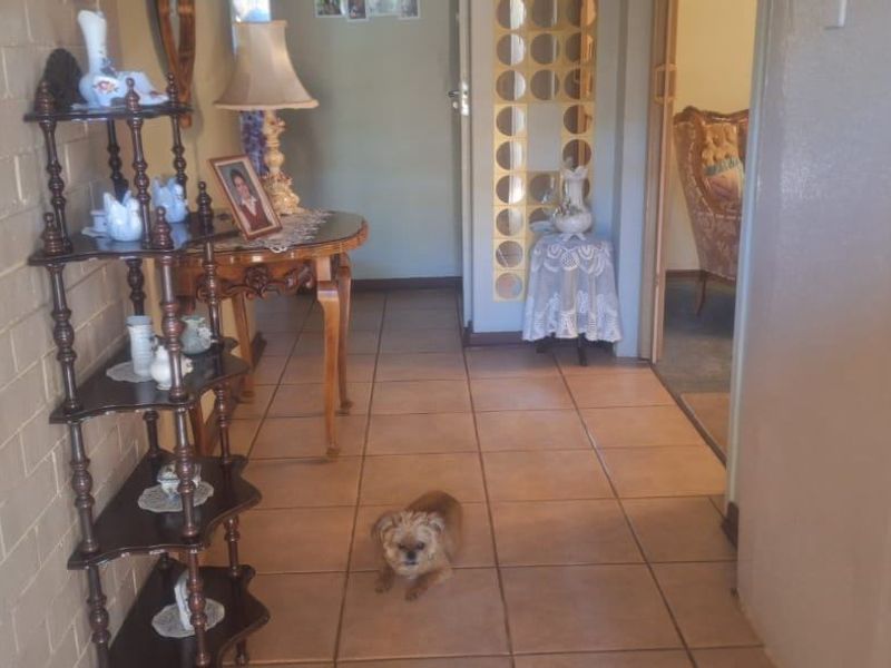 House For Sale In Carletonville - Photo 9