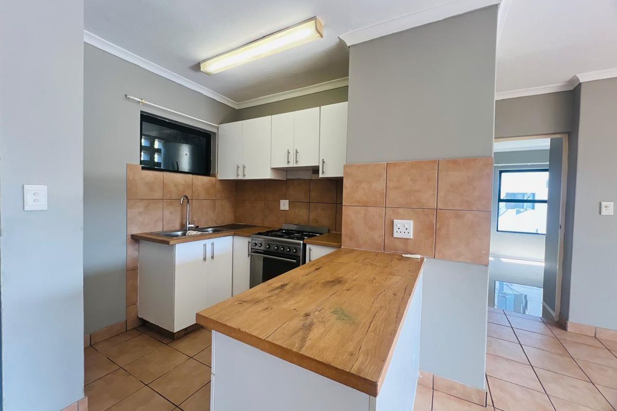 Apartment Rental Monthly In Durban - Photo 2
