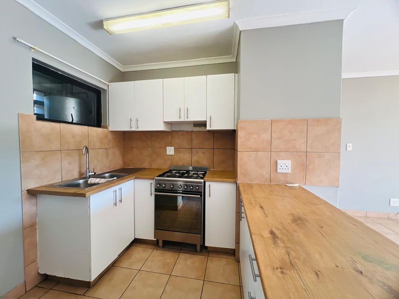 Apartment Rental Monthly In Durban - Photo 1