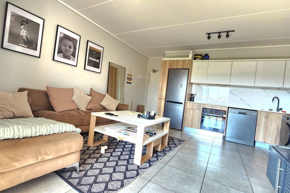 Apartment Rental Monthly In Midrand - Photo 4