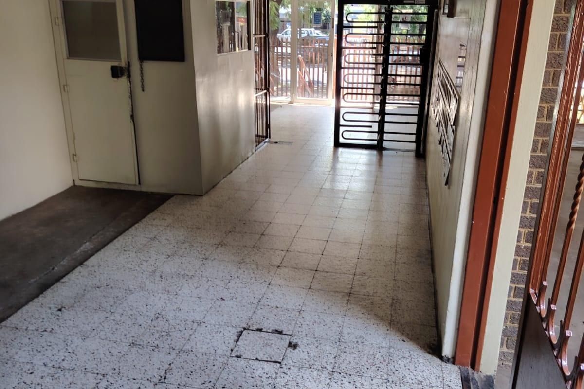 Apartment For Sale In Pretoria - Photo 2