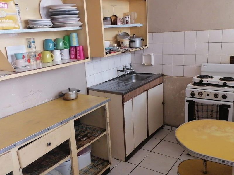 Apartment For Sale In Pretoria - Photo 4