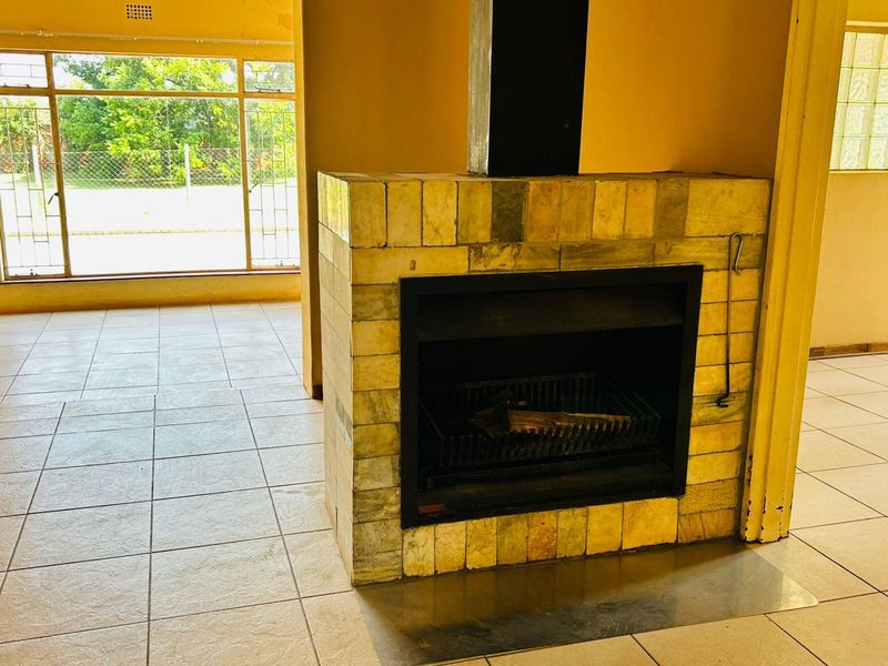 House Rental Monthly In Benoni - Photo 9