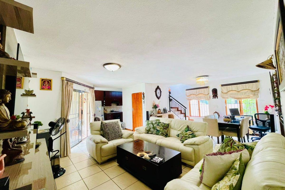 Townhouse For Sale In Midrand - Photo 5