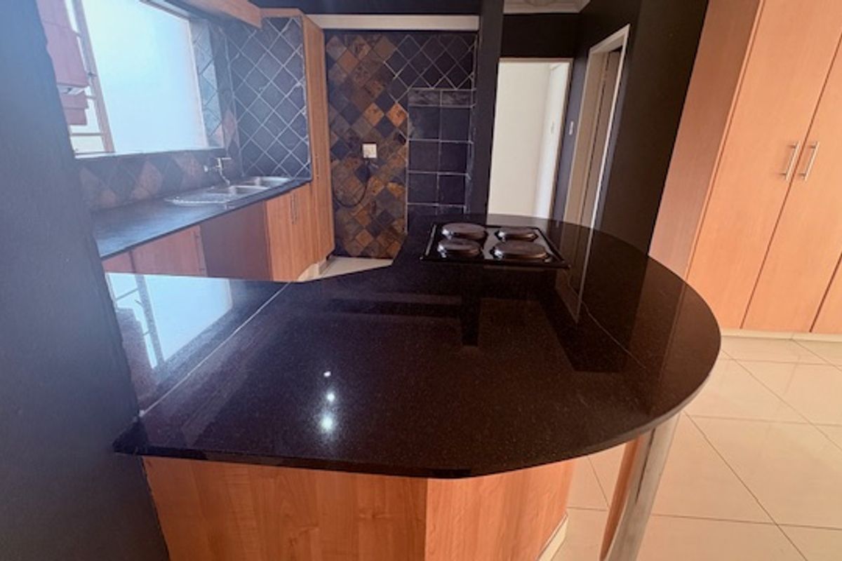 Apartment For Sale In Midrand - Photo 5