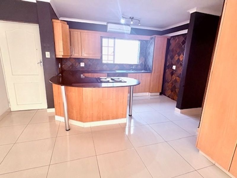 Apartment For Sale In Midrand - Photo 4
