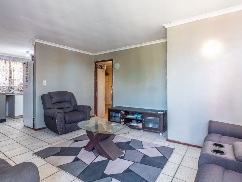 House For Sale In Blue Downs - Photo 5