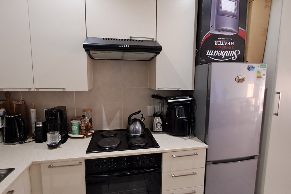 Apartment For Sale In Sandton - Photo 3