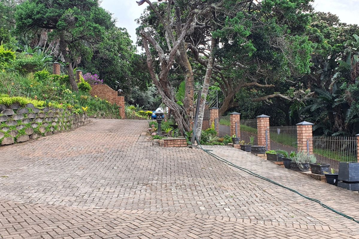 House For Sale In Trafalgar - Photo 2