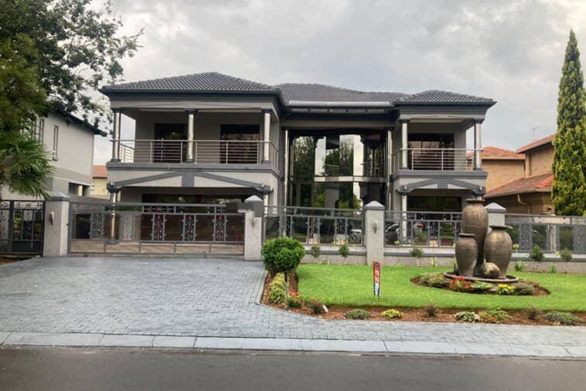 House For Sale In Brakpan - Photo 2