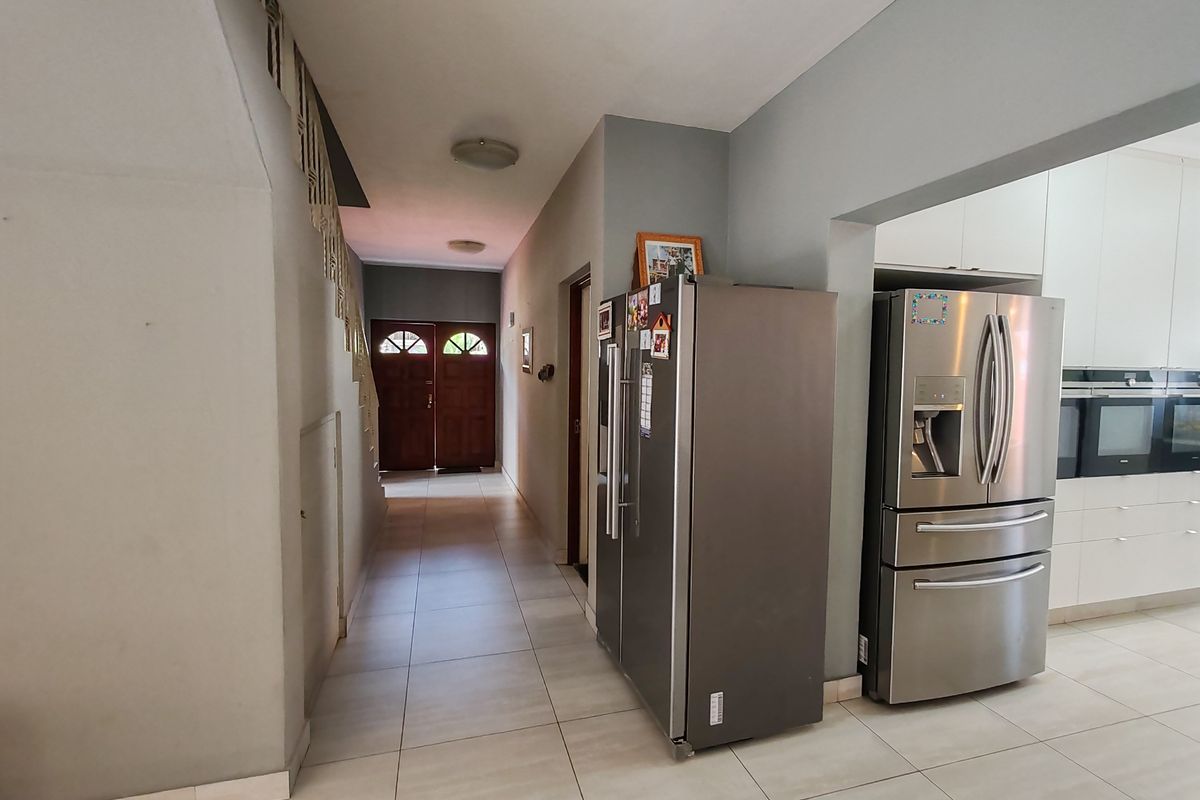 House Rental Monthly In Edenvale - Photo 4