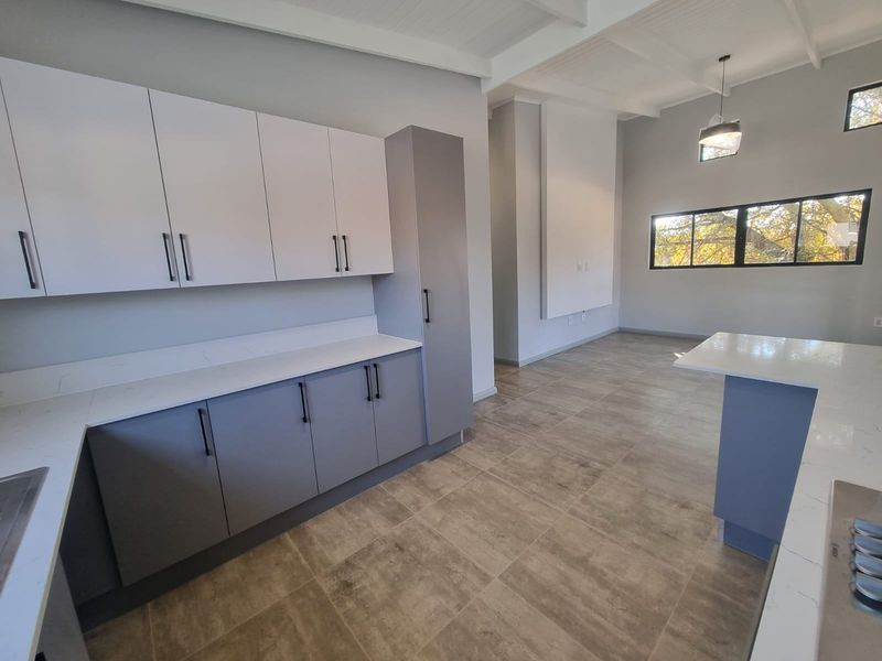 Apartment For Sale In Pretoria - Photo 10