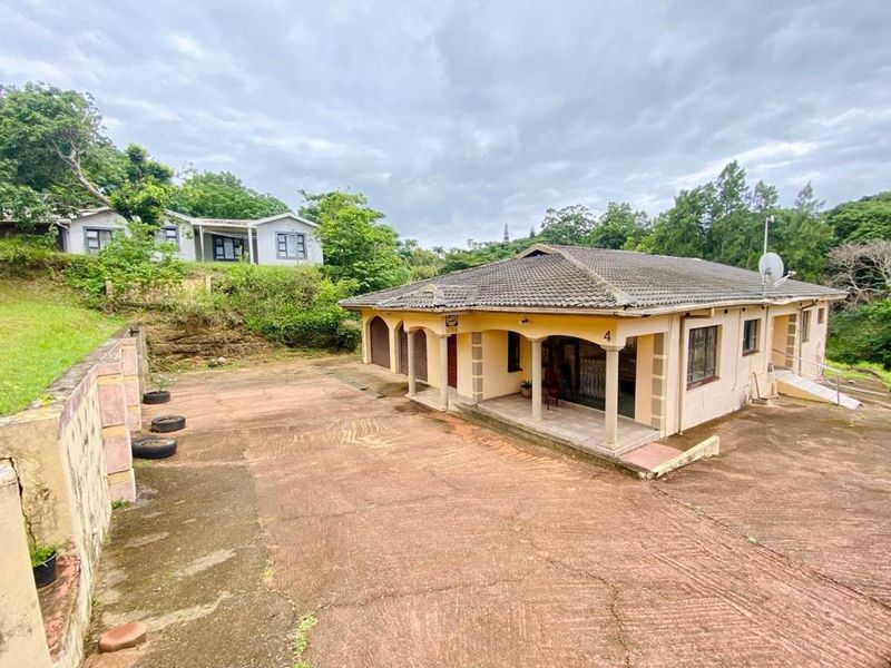 House For Sale In Amanzimtoti - Photo 2