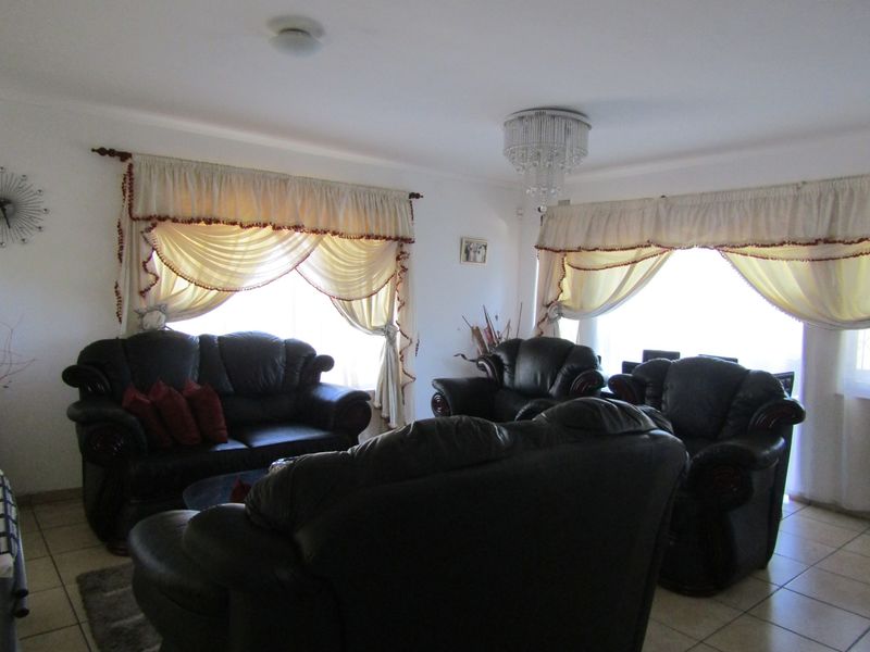 House For Sale In Kingsburgh - Photo 4
