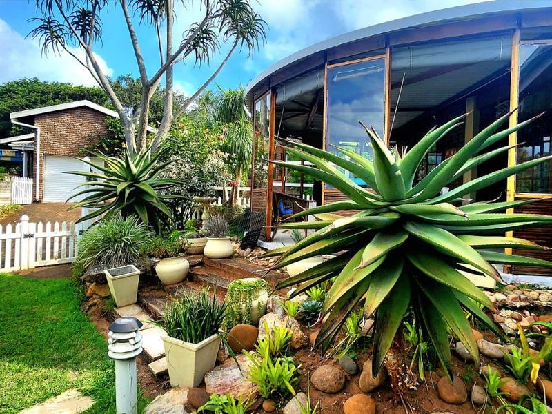 Townhouse For Sale In Port Shepstone - Photo 3