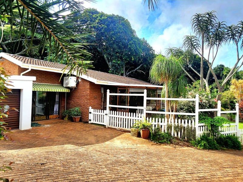 Townhouse For Sale In Port Shepstone - Photo 4
